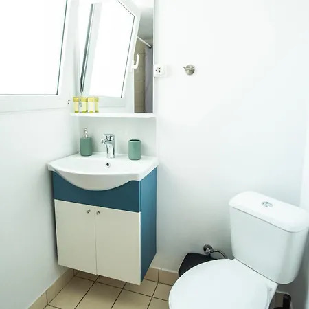 Explore Greece From Comfortable City Centre Apartment Chalkís Extérieur photo